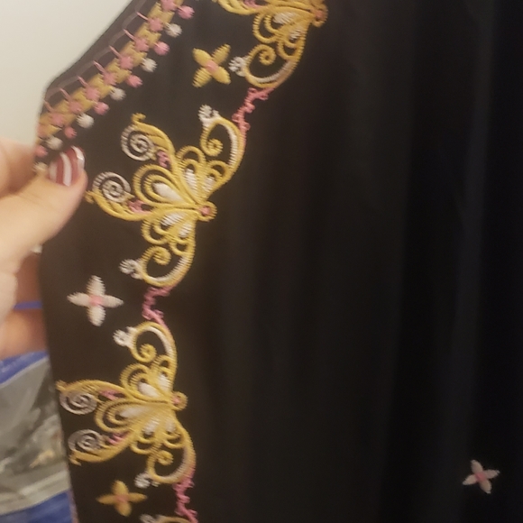 Savanna Jane sleeveless, beautifully embroidered dress. 3XL - Picture 3 of 3